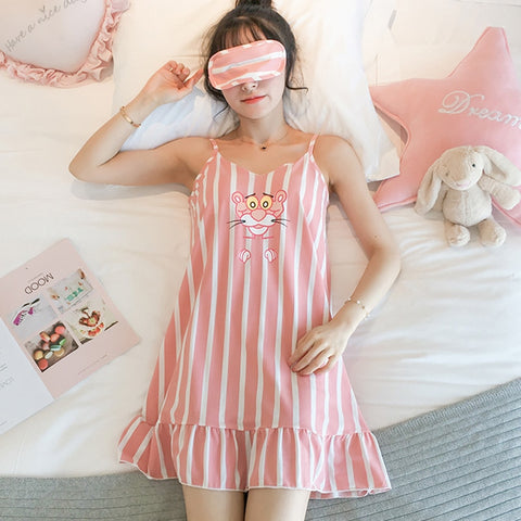 Pink Cartoon Print Pajamas Ladies Nightgown
